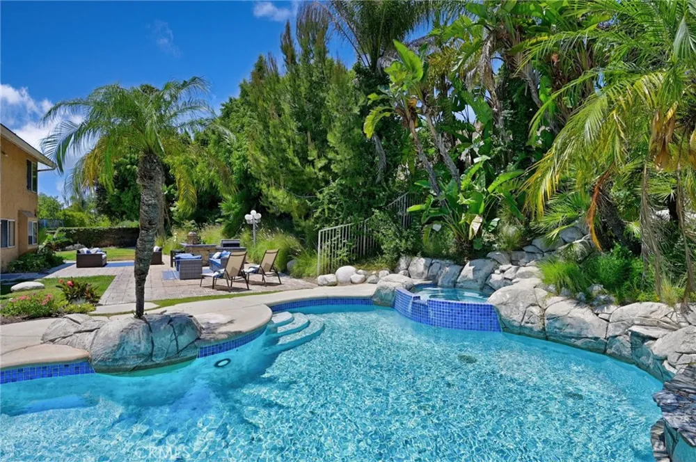 5505 FEATHER GRASS LANE Yorba Linda, CA 92887