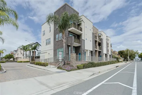 1300 HARBOR BOULEVARD