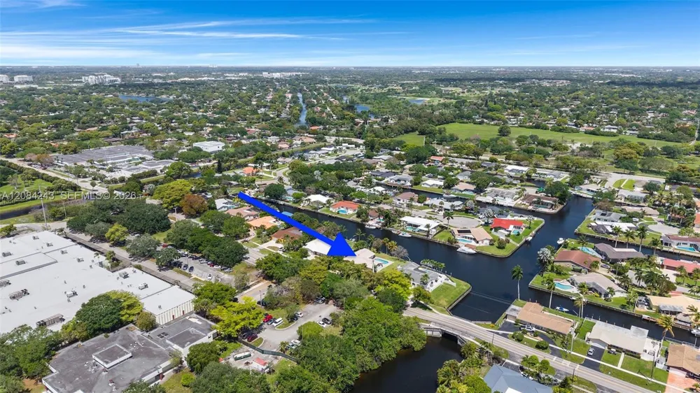6121 SW 16th St Plantation, FL 33317