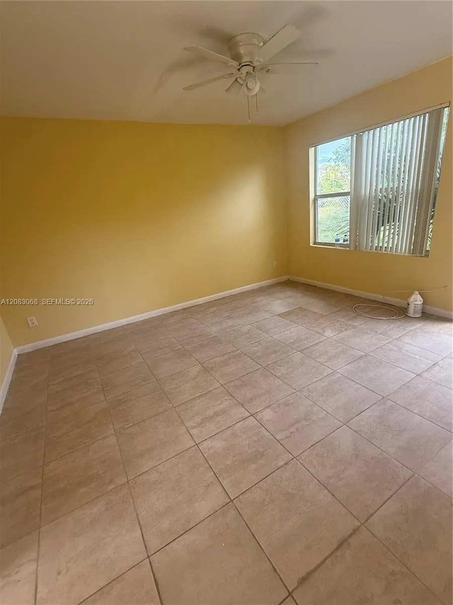 14 NW 169th St #2 North Miami Beach, FL 33169