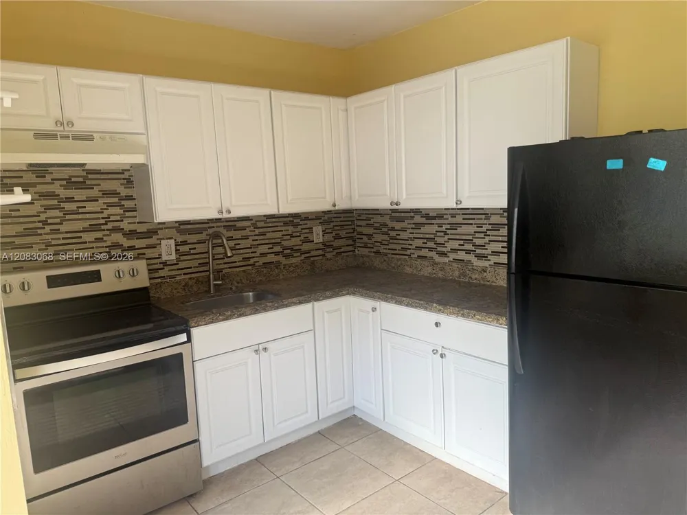 14 NW 169th St #2 North Miami Beach, FL 33169