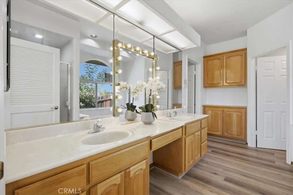 16262 Oak Springs Ramona, CA 92065
