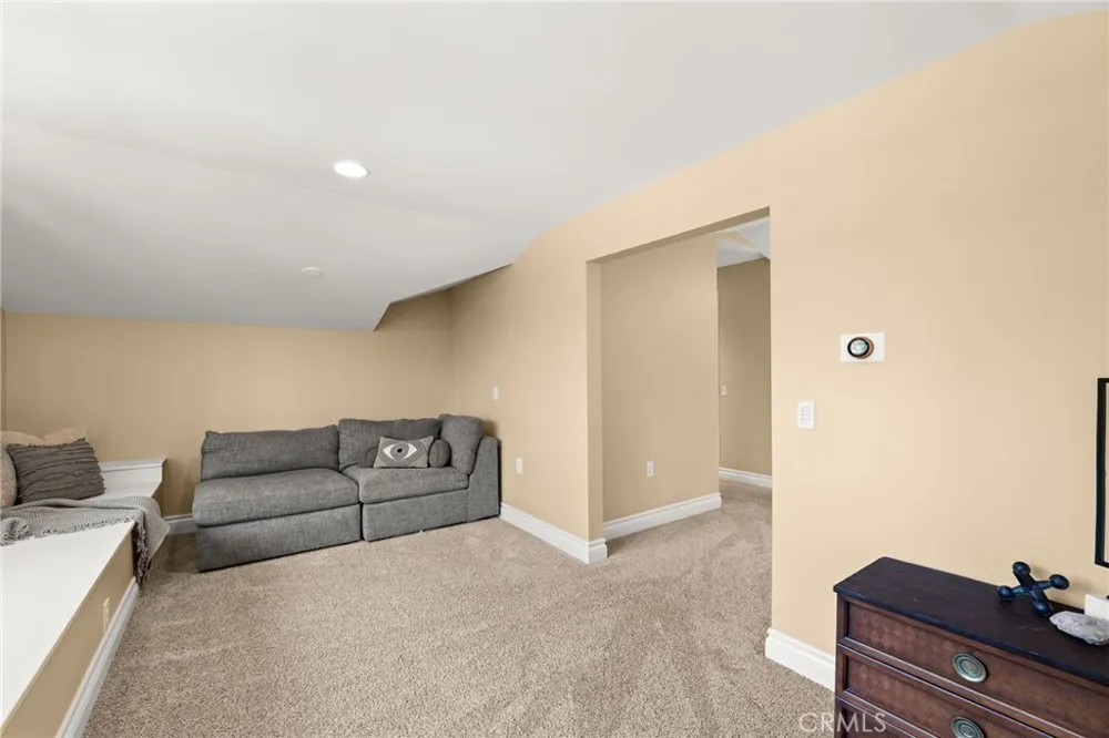 1688 Dwight Redlands, CA 92373