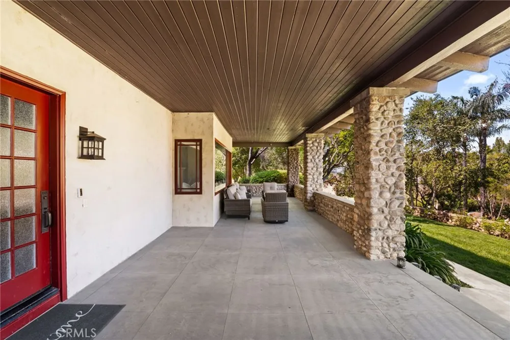 1688 Dwight Redlands, CA 92373