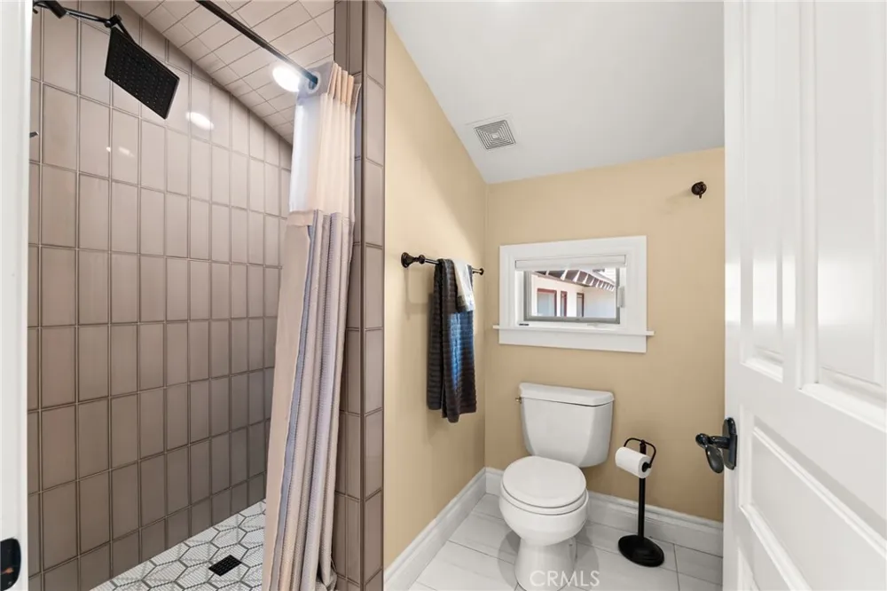 1688 Dwight Redlands, CA 92373
