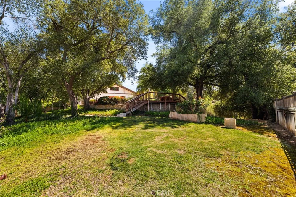 1688 Dwight Redlands, CA 92373