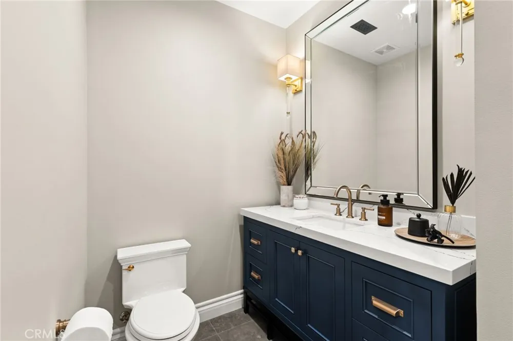 1688 Dwight Redlands, CA 92373