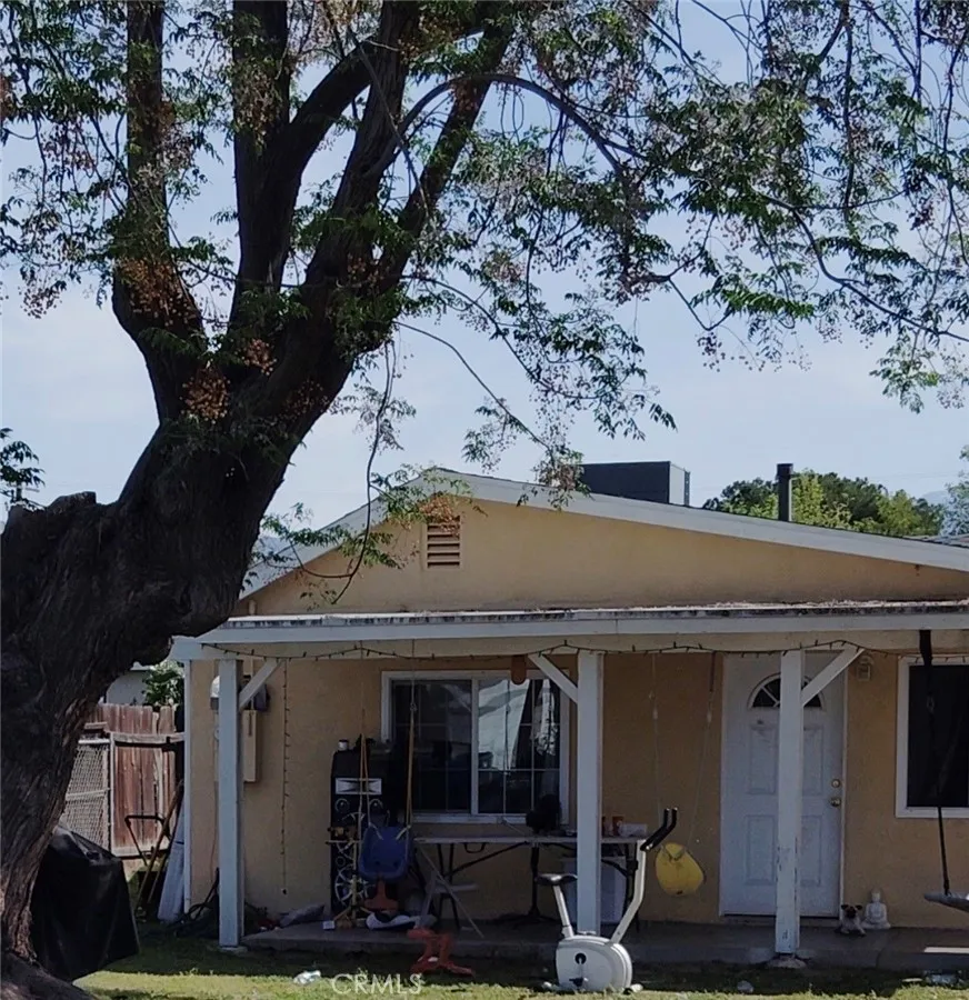 7473 Newcomb San Bernardino, CA 92410