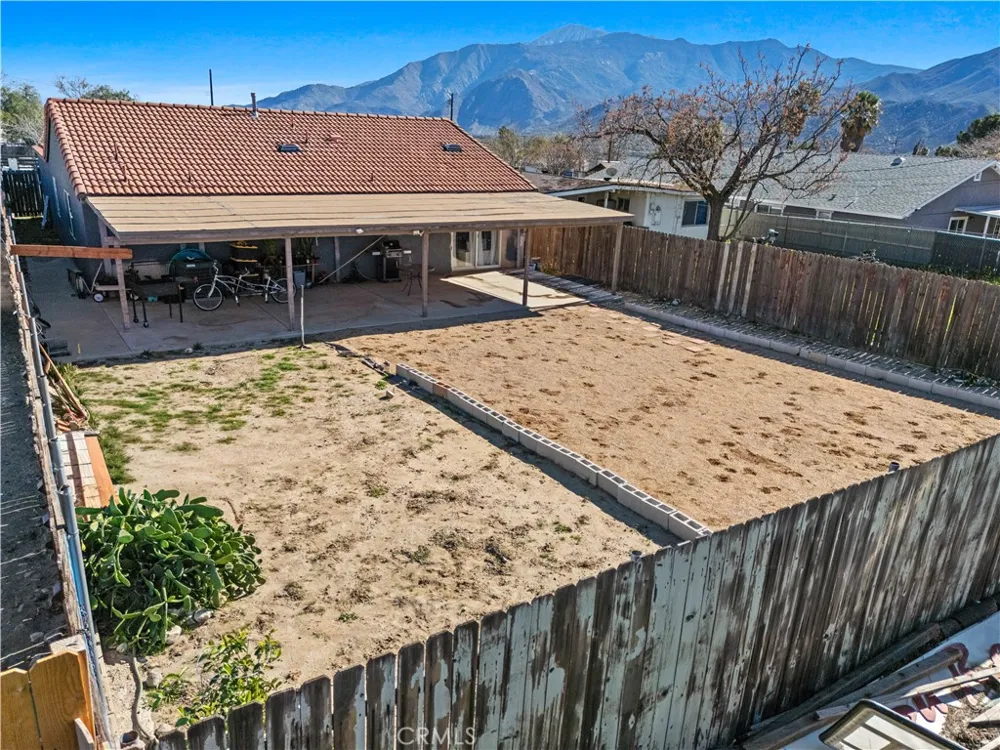 755 Allen Banning, CA 92220