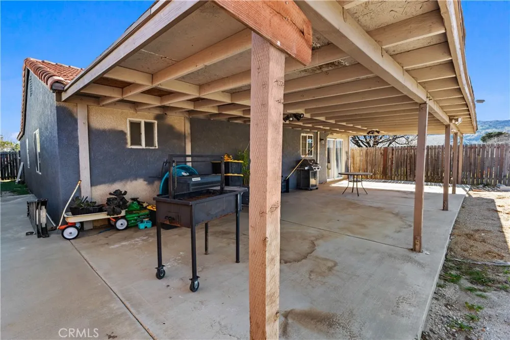 755 Allen Banning, CA 92220