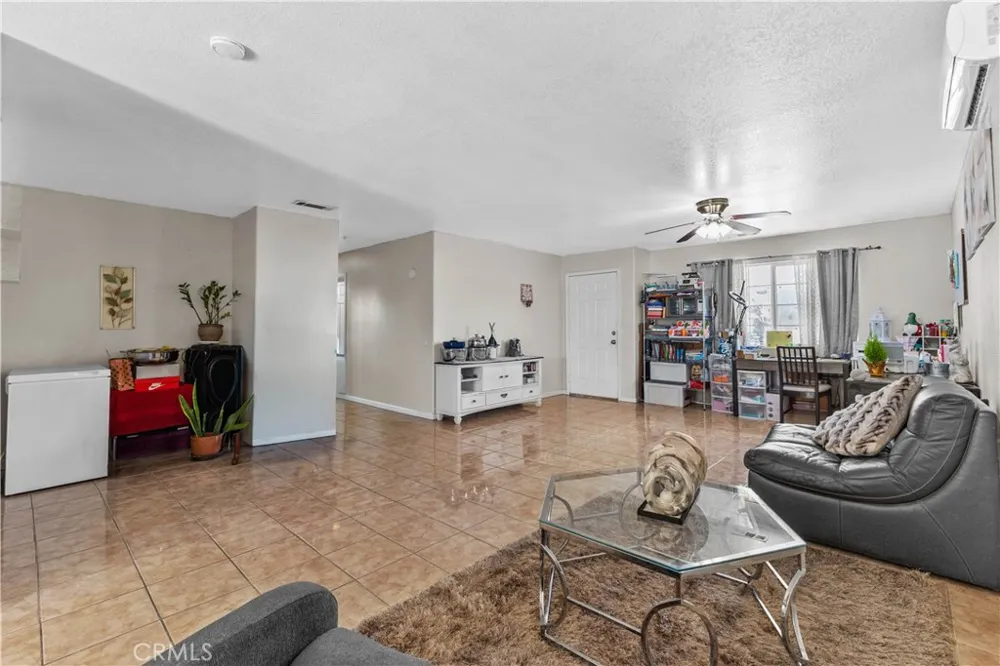 755 Allen Banning, CA 92220