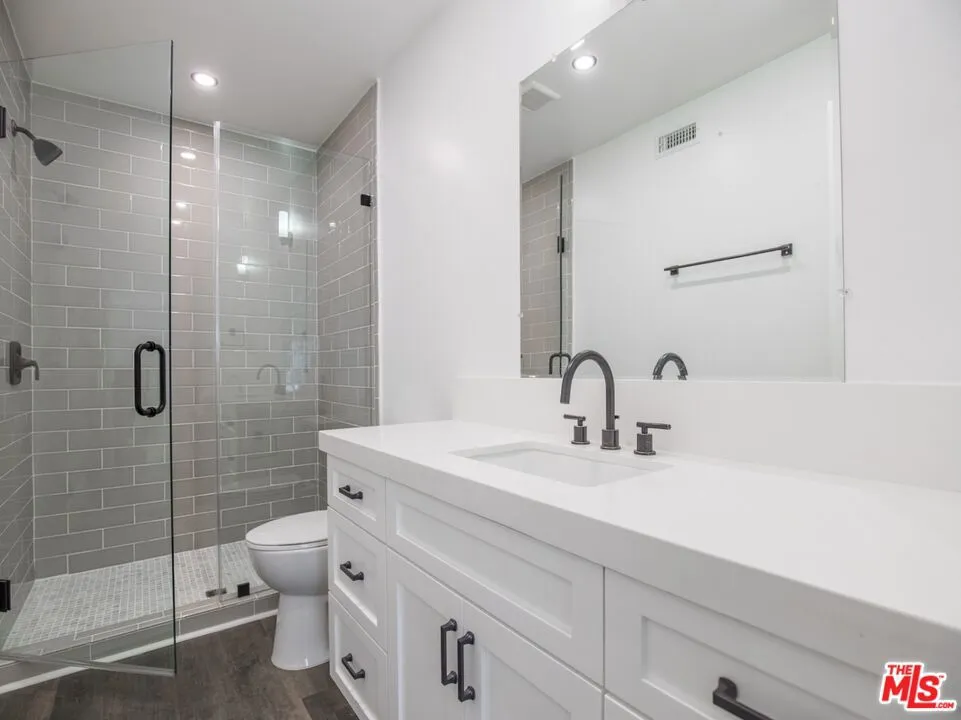 1115 14th Street Santa Monica, CA 90403