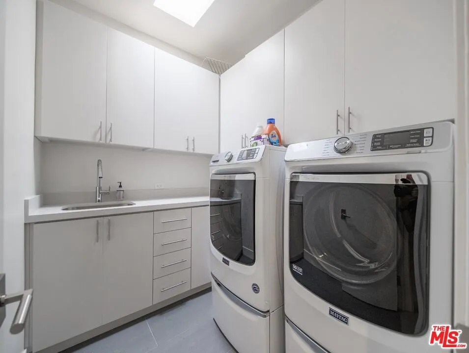 1115 14th Street Santa Monica, CA 90403