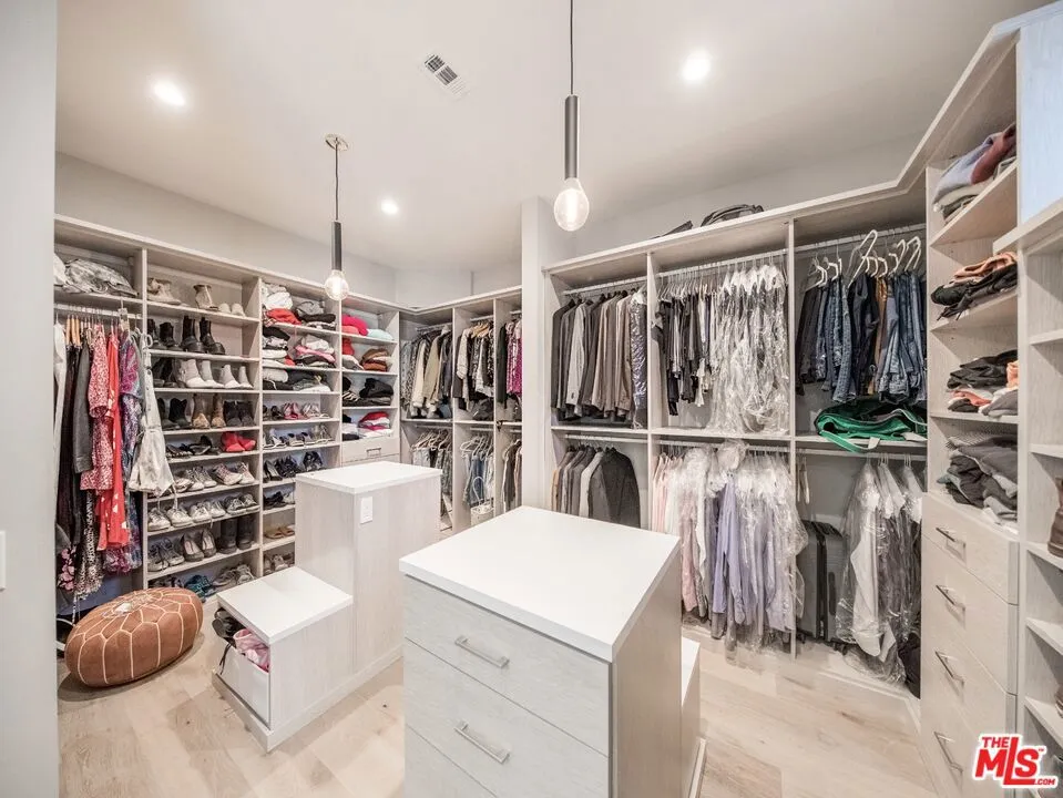 1115 14th Street Santa Monica, CA 90403