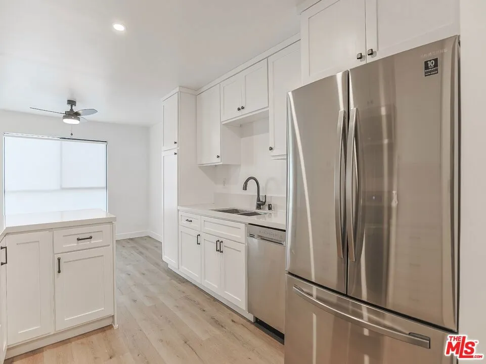 1115 14th Street Santa Monica, CA 90403