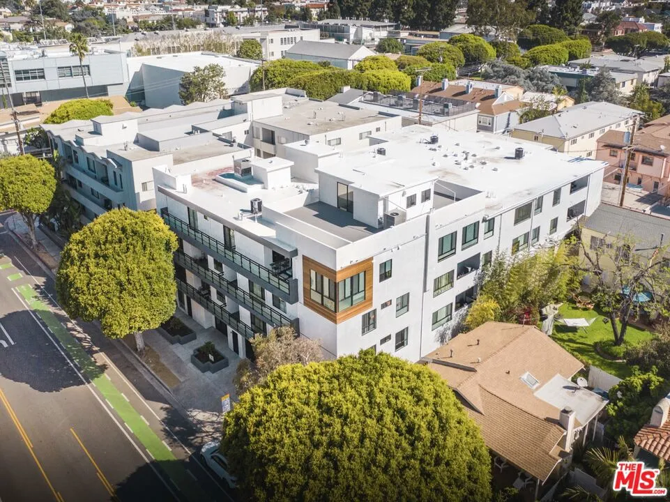 1115 14th Street Santa Monica, CA 90403