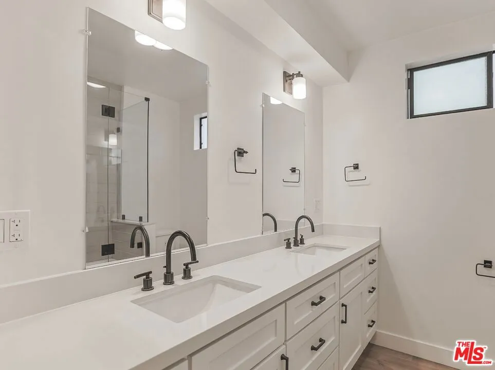 1115 14th Street Santa Monica, CA 90403