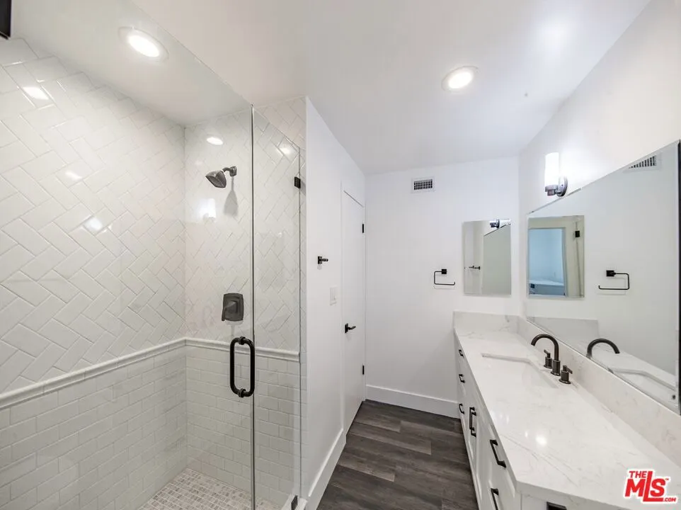 1115 14th Street Santa Monica, CA 90403