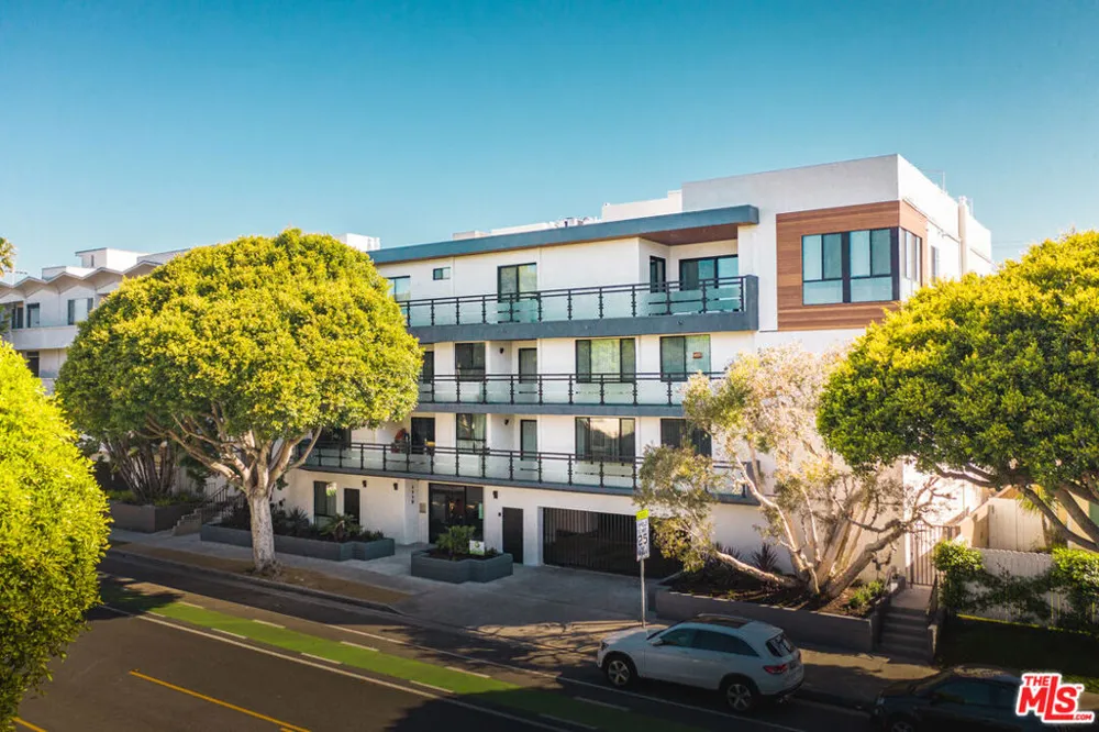1115 14th Street Santa Monica, CA 90403