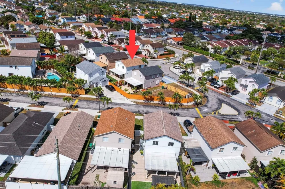 13758 SW 160th Ter Miami, FL 33177
