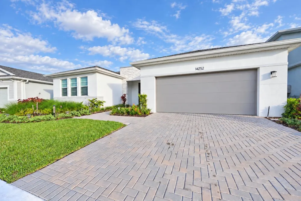 14252 SW Murney Way Port St. Lucie, FL 34987