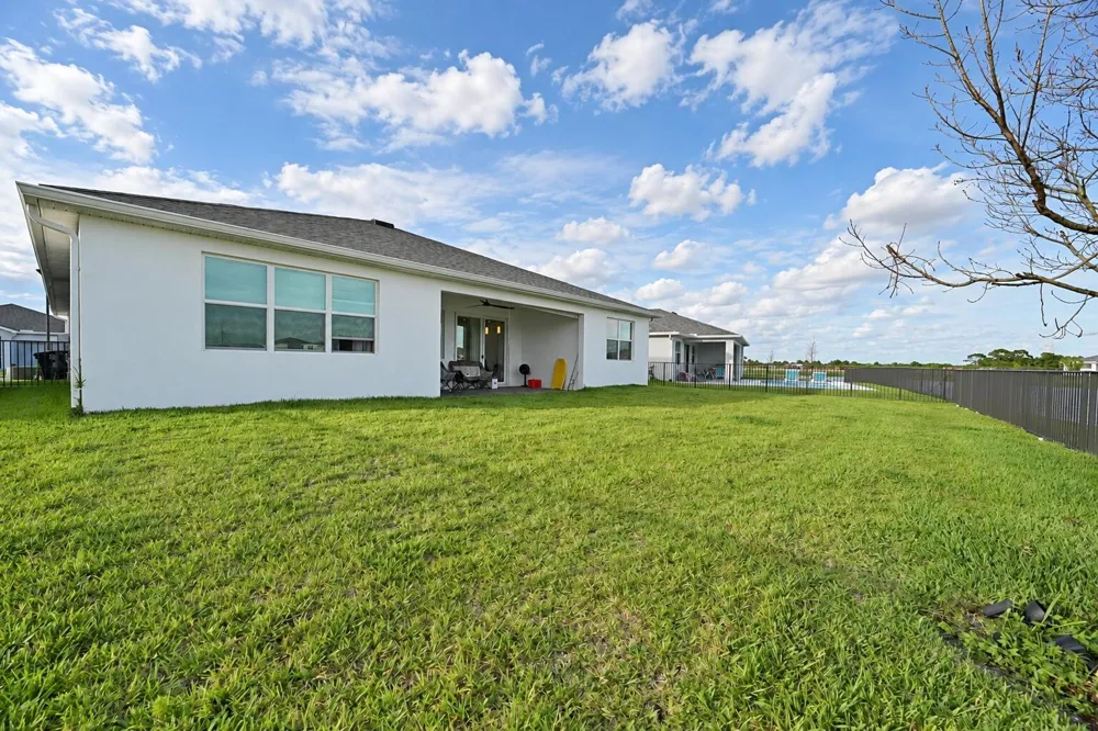 14252 SW Murney Way Port St. Lucie, FL 34987