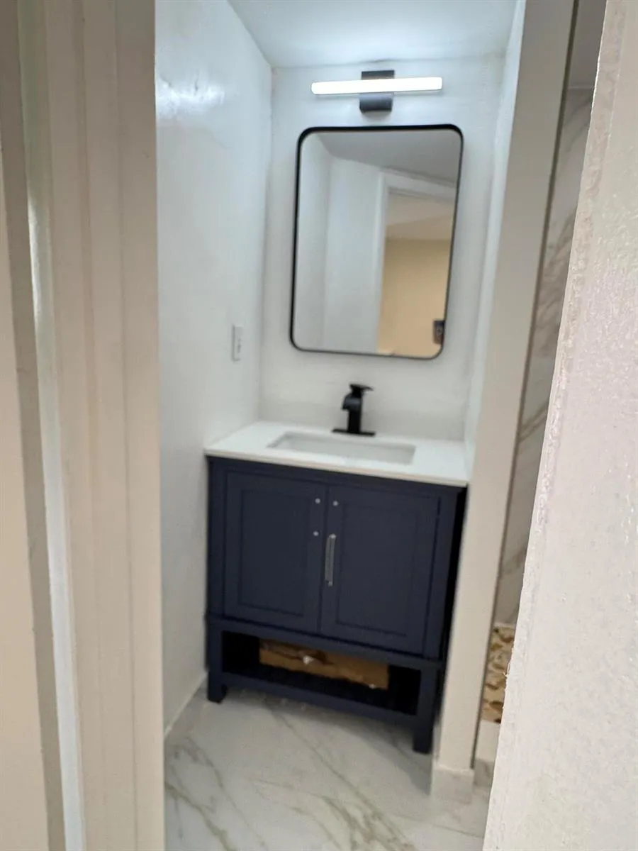 8000 FAIRVIEW DRIVE #209 Tamarac, FL 33321