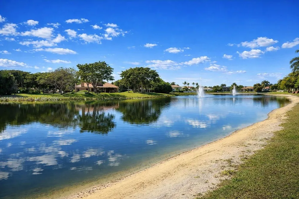 12486 World Cup Ln Wellington, FL 33414