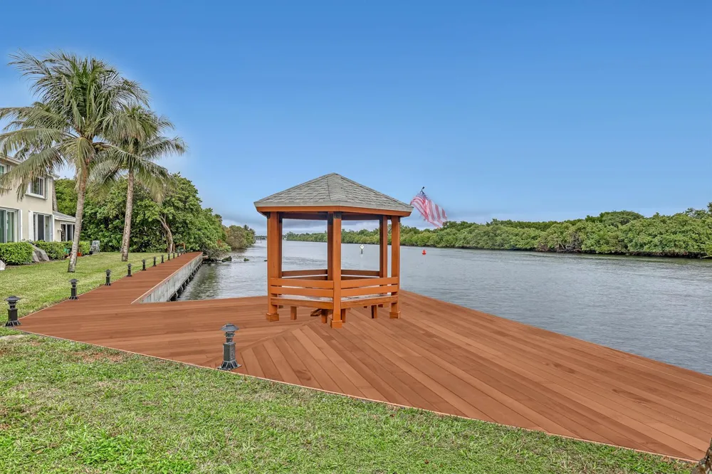 1004 Kokomo Key Lane Delray Beach, FL 33483