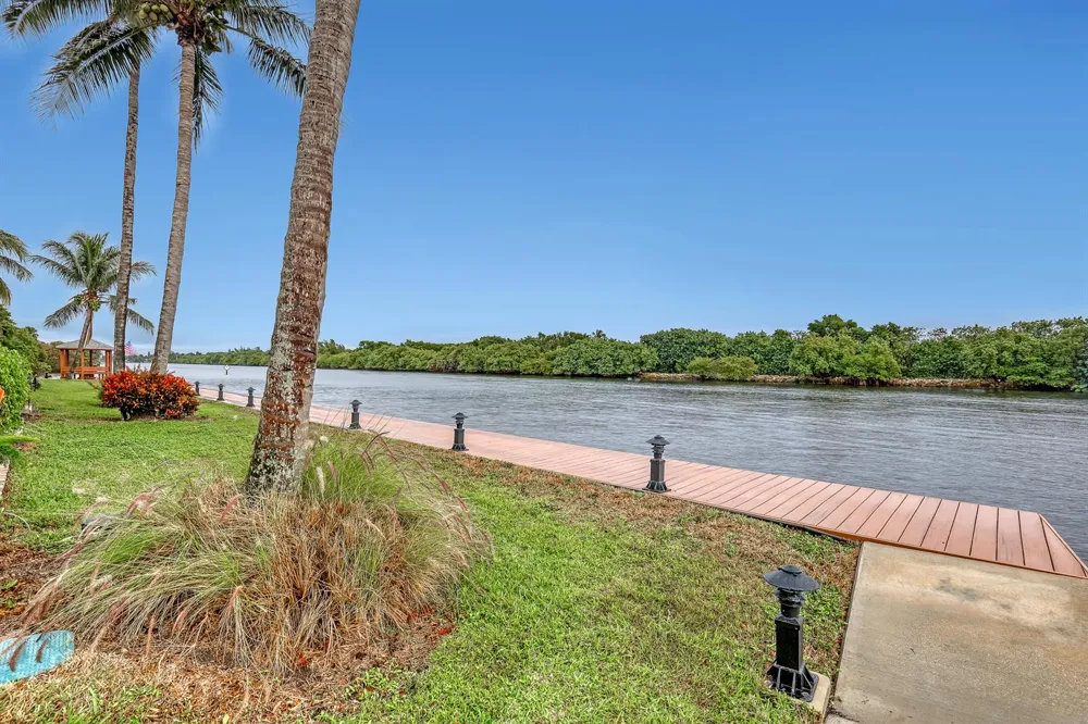 1004 Kokomo Key Lane Delray Beach, FL 33483