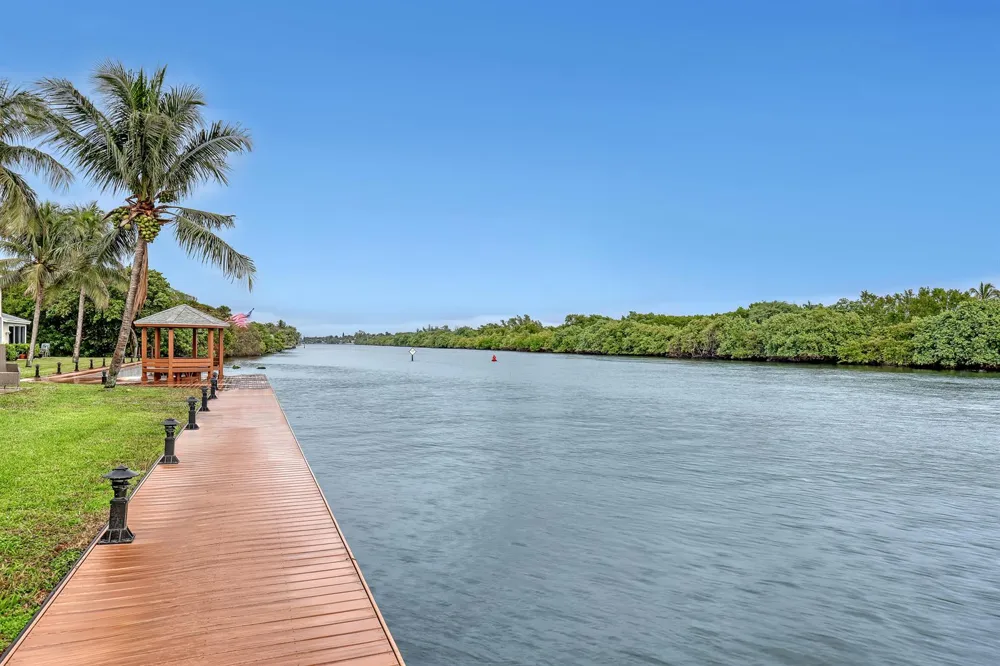 1004 Kokomo Key Lane Delray Beach, FL 33483