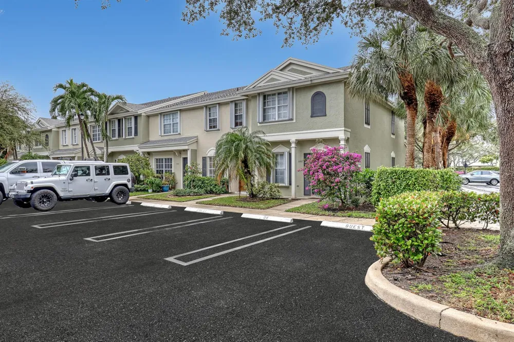 1004 Kokomo Key Lane Delray Beach, FL 33483