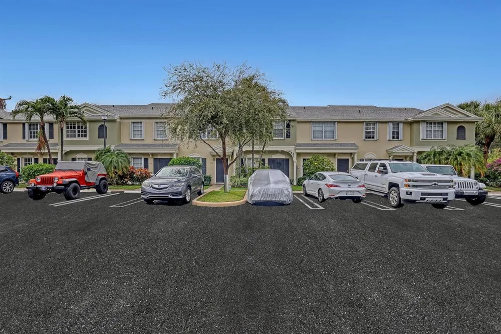 1004 Kokomo Key Lane Delray Beach, FL 33483