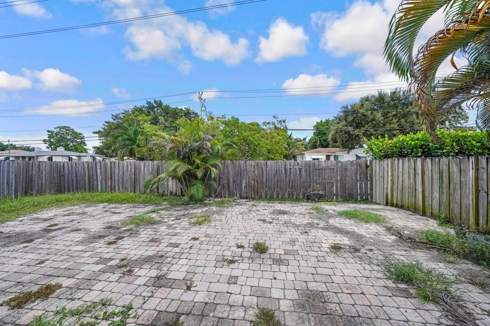 500 NW 120TH STREET Miami, FL 33168