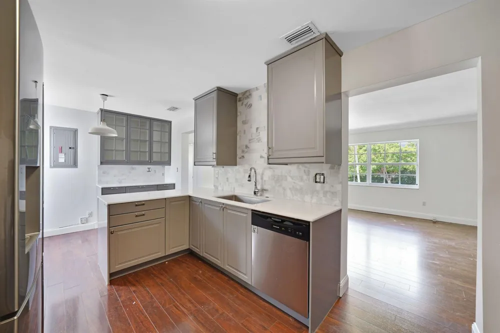 500 NW 120TH STREET Miami, FL 33168