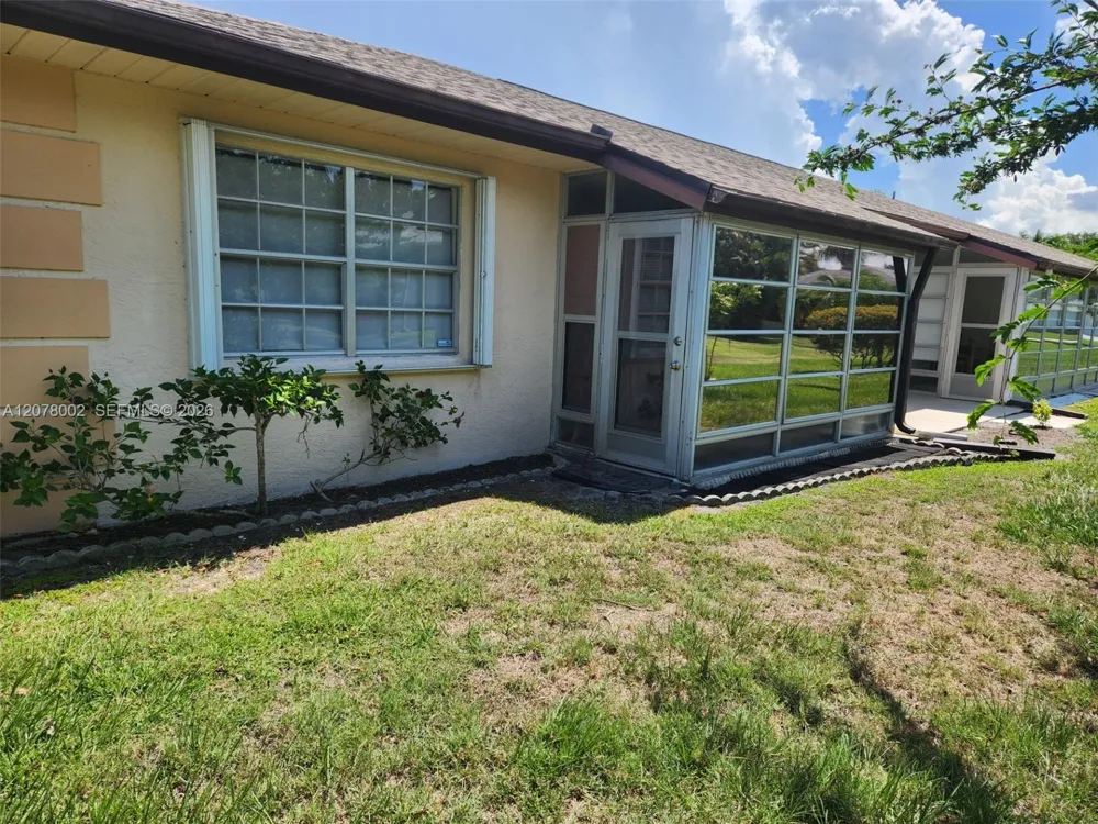 416 Ponderosa #29 Fort Pierce, FL 34982