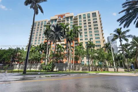 2000 Bayshore Dr #317
