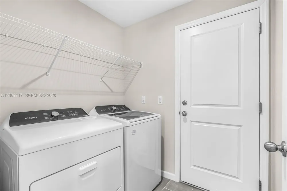 2305 NW 34 ave Cape Coral, FL 33993