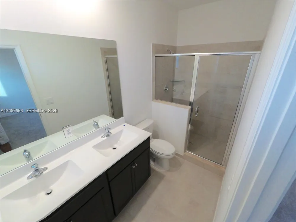 312 NE 208th Ter #312 Miami, FL 33179