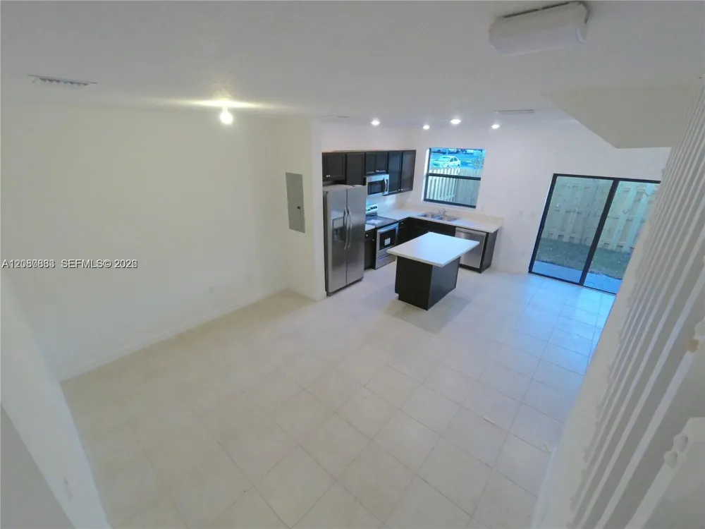 312 NE 208th Ter #312 Miami, FL 33179