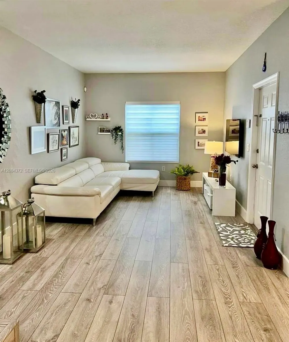 2772 SW 121st Ave #602 Miramar, FL 33025