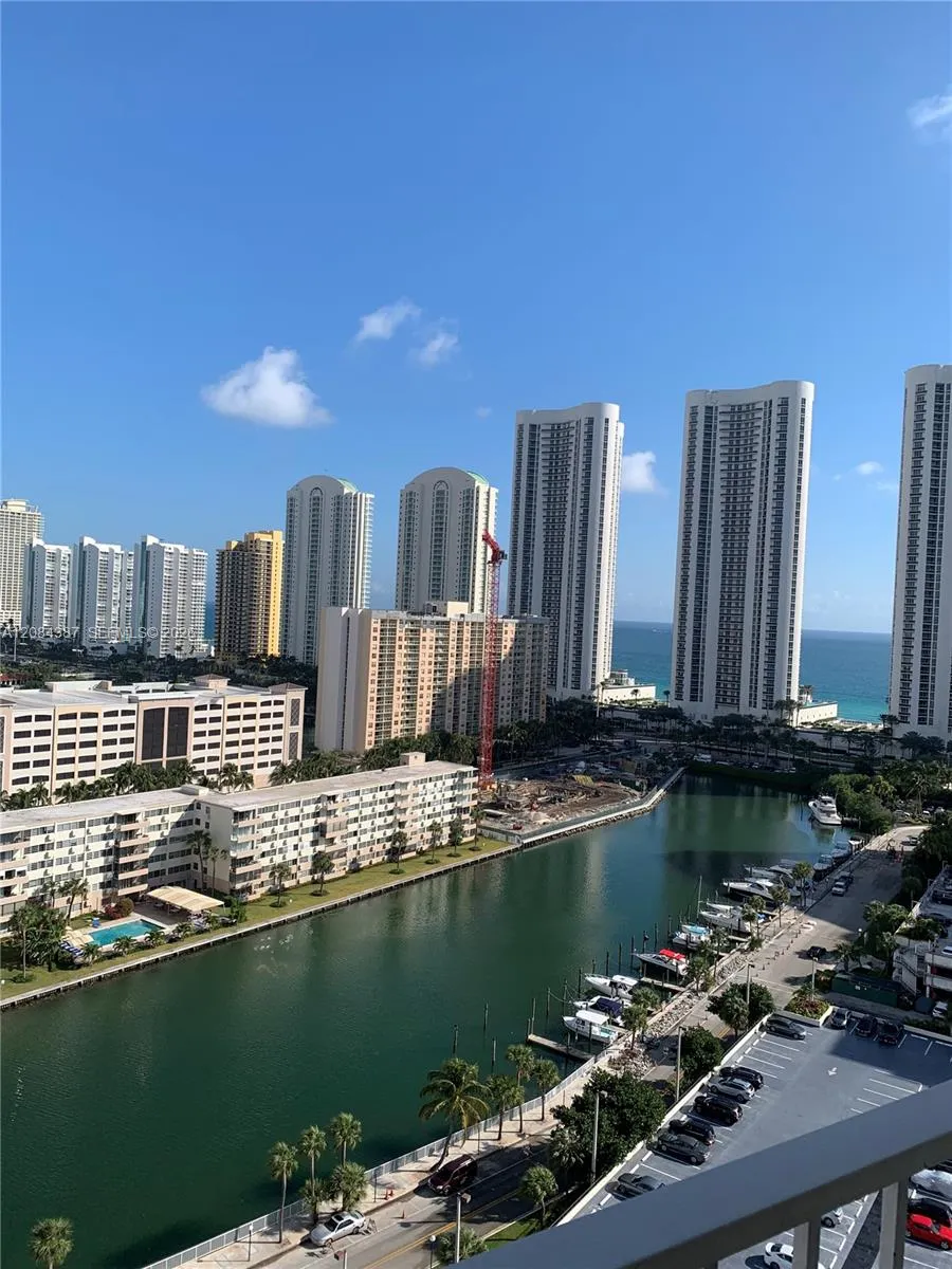 300 NE Bayview Dr #501 Sunny Isles Beach, FL 33160