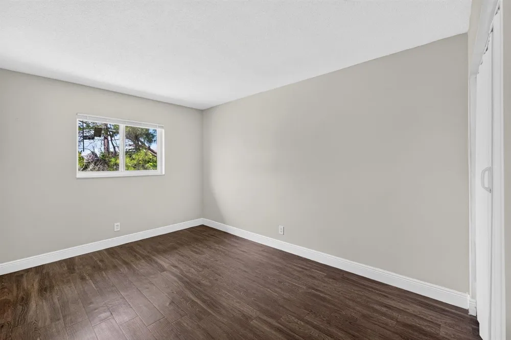 1007 W PROSPECT #205 Fort Lauderdale, FL 33309