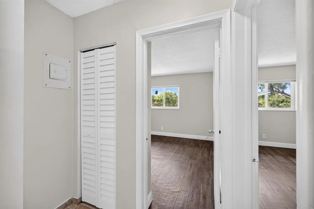 1007 W PROSPECT #205 Fort Lauderdale, FL 33309