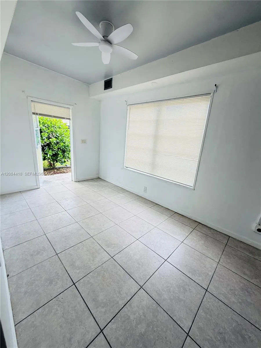 5737 Grant St #2 Hollywood, FL 33021
