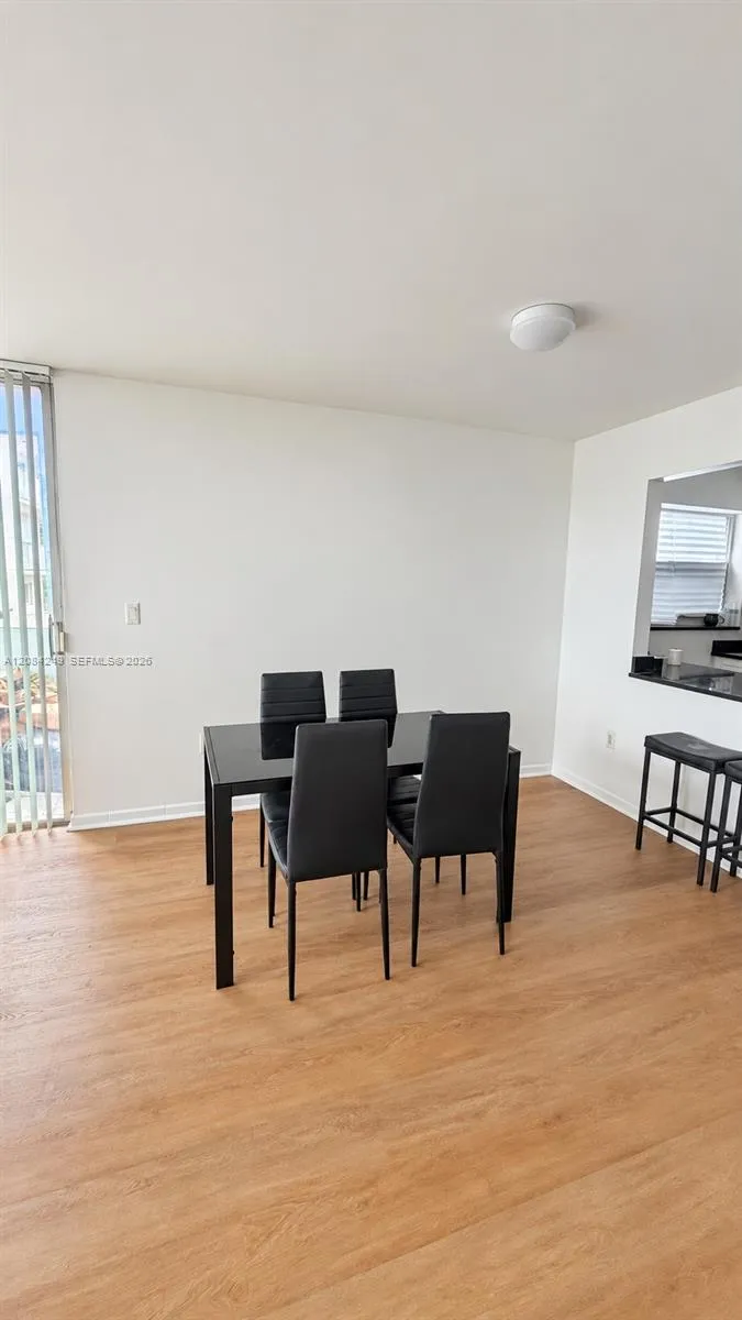 1990 Marseille Dr #407 Miami Beach, FL 33141