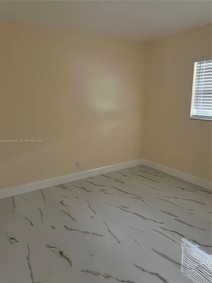 6470 NW 20th Ct #2r Sunrise, FL 33313