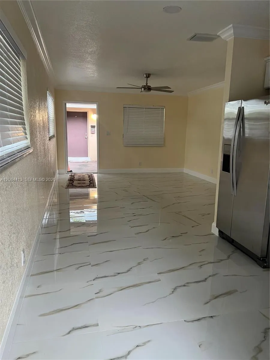 6470 NW 20th Ct #2r Sunrise, FL 33313