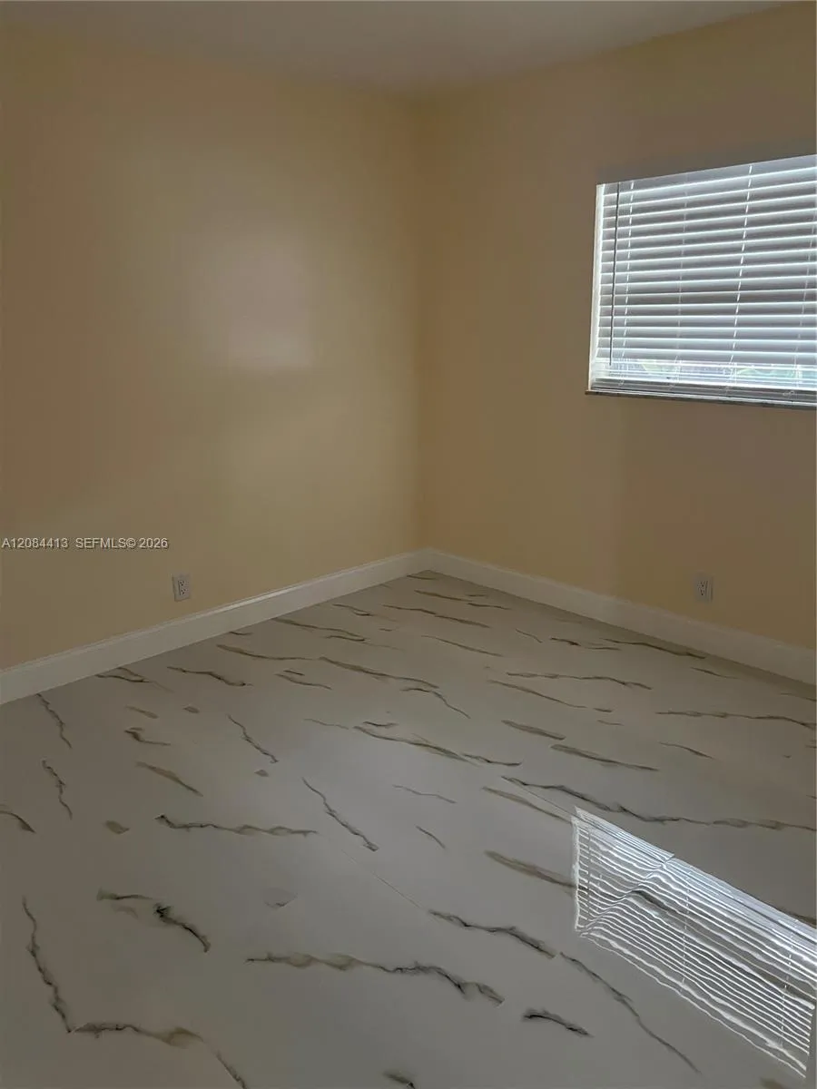6470 NW 20th Ct #2r Sunrise, FL 33313