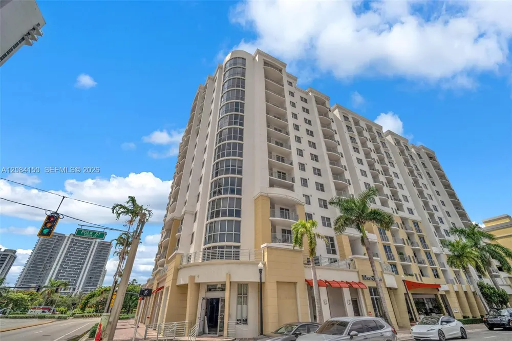 1830 Radius Dr #503 Hollywood, FL 33020